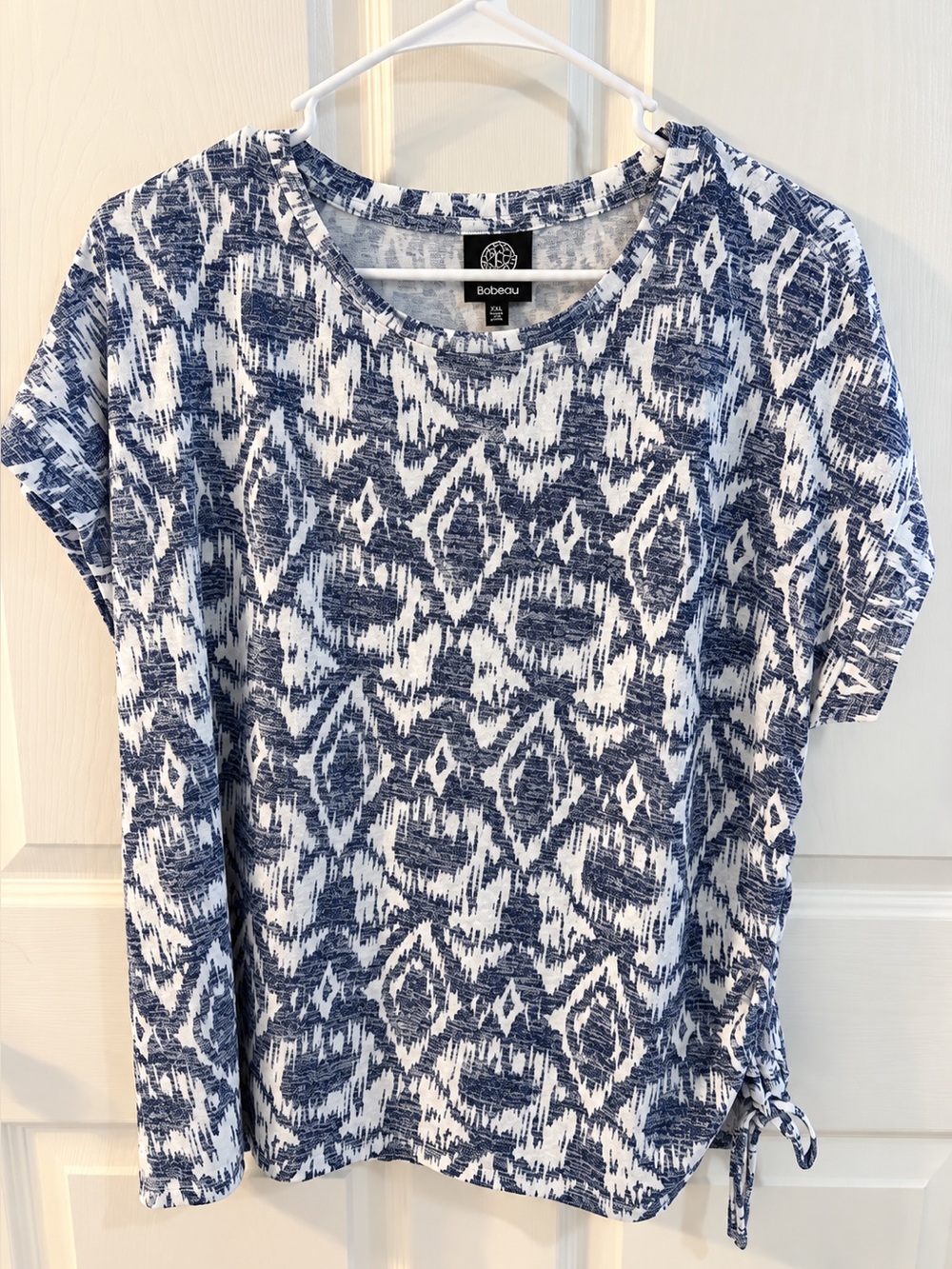 Bobeau XXL Blue White Abstract Print Side Tie Top